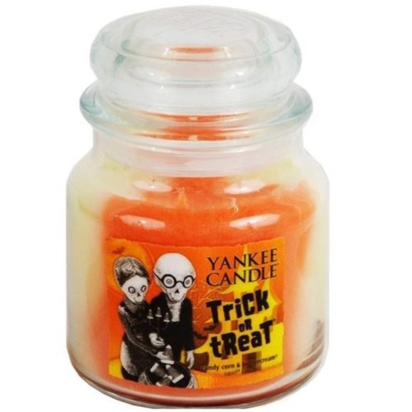 Yankee Candle Other - NWT Rare Trick or Treat Yankee Candle in 12 oz